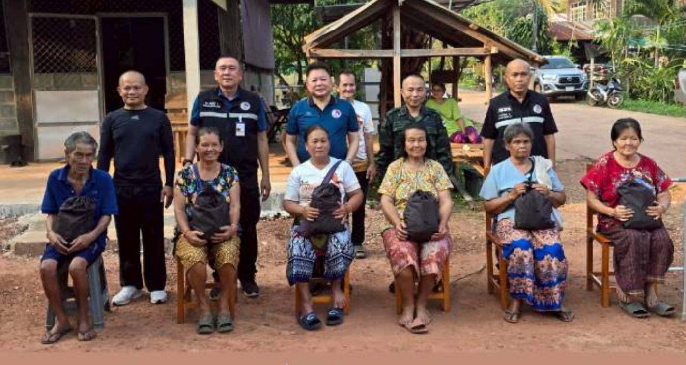 สพอ.สามชัย : เยี่ยมเยือน พร้อมให้กำลังใจครัวเรือนเปราะบาง