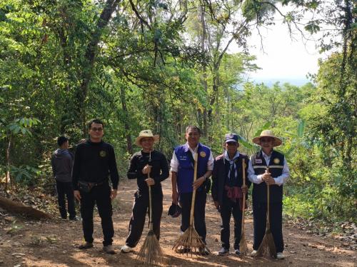 สพอ.สามชัย ร่วมจัดทำแนวกันไฟป่า